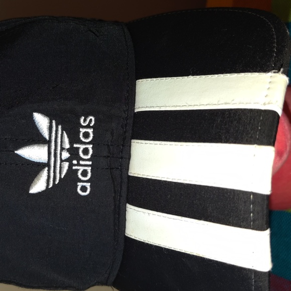 Adidas Embroidered Trefoil 3 Stripes Cap Blk White Adjustable Golf Gym Running
